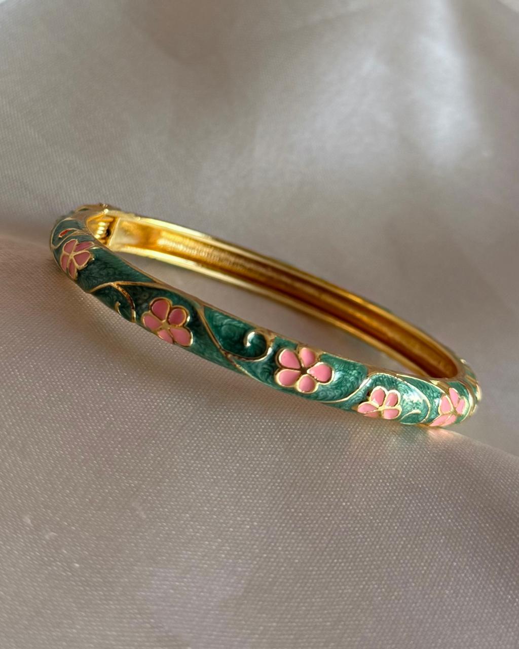 Vintage Whimsy Viral Enamel Bangle