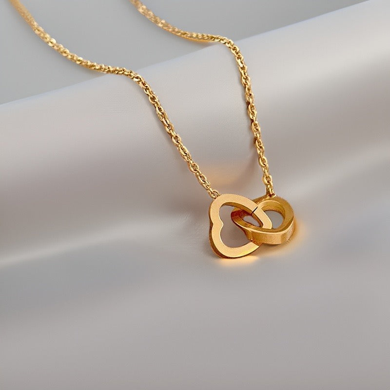 Heart Linked Heart Pendant Necklaces for Women