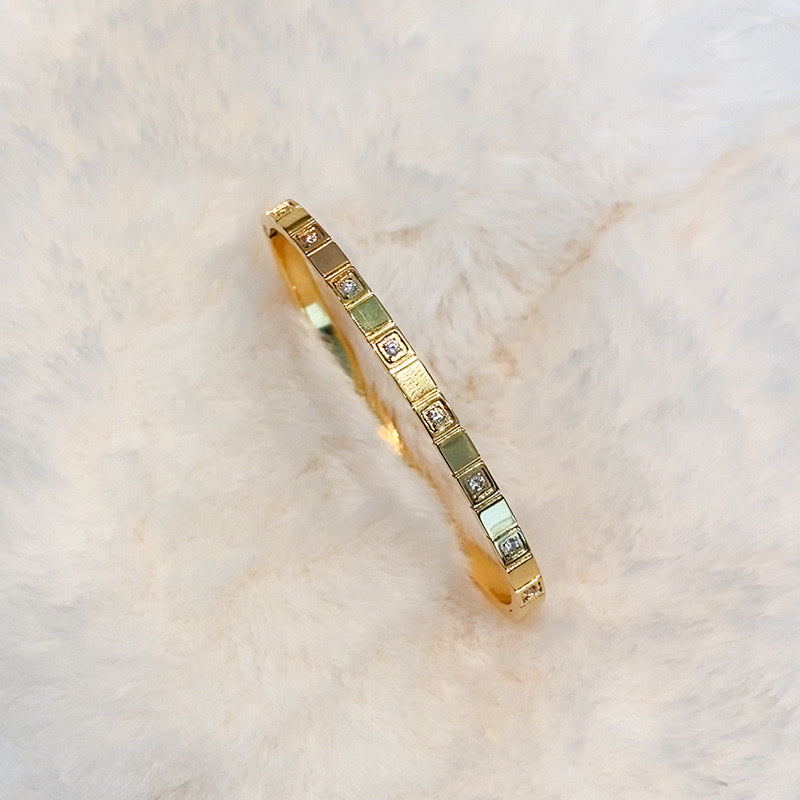 Estelle Viral Gold Bracelet