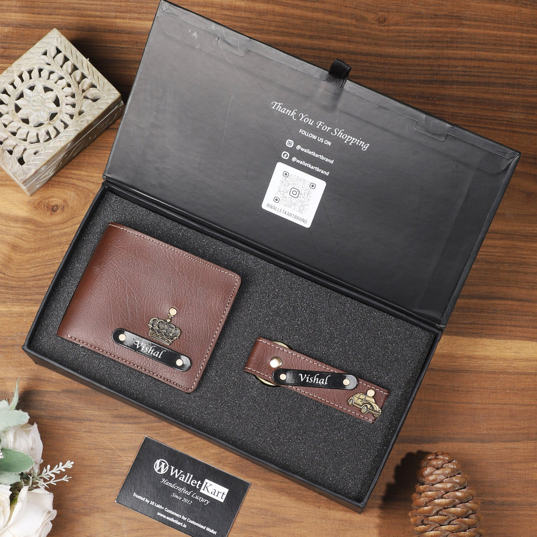 Stylish Men’s Gift Set – Customized Leather Name Wallet & Keychain